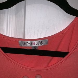 Coral colored flowy shirt